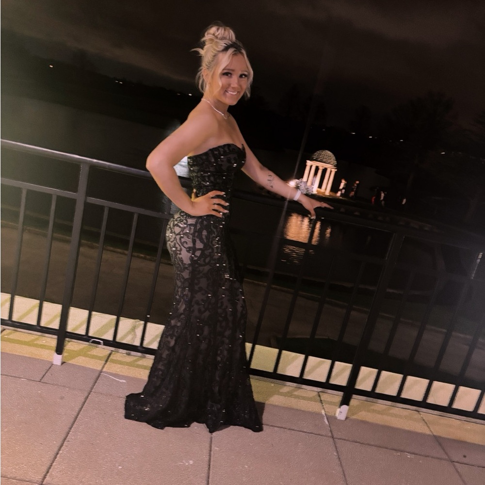 Black Strapless prom dress
